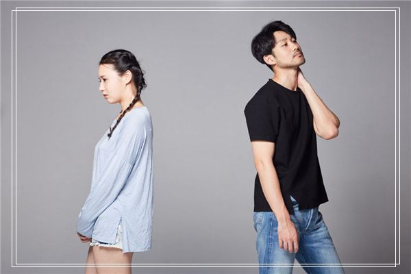 梦见绝交多年的朋友欺负我